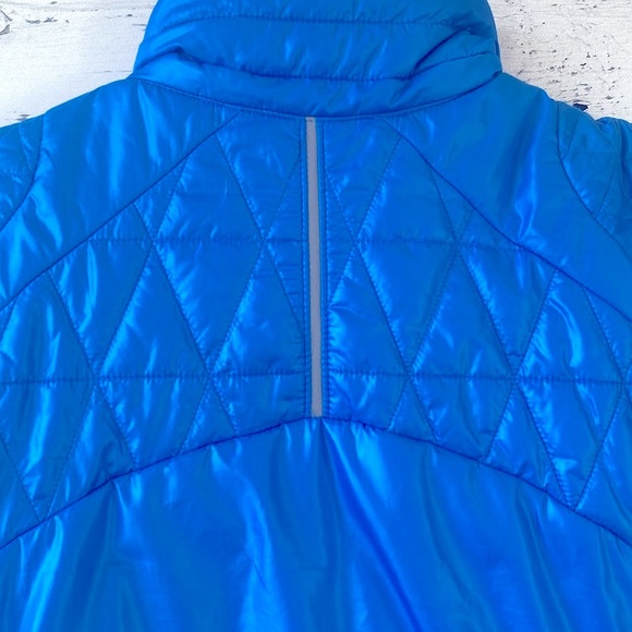 Beautiful blue Lole Jacket • perfect for a run or as a Spring Jacket• Size M - Picture 4 of 16